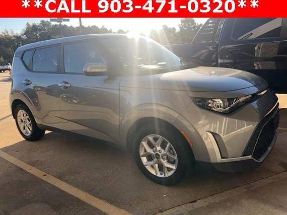 KIA SOUL 2024 KNDJ23AUXR7240436 image