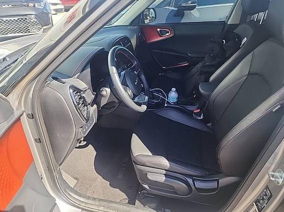 KIA SOUL 2024 KNDJ53AU5R7898334 image