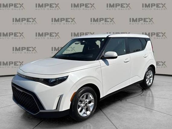 KIA SOUL 2024 KNDJ23AU7R7226607 image