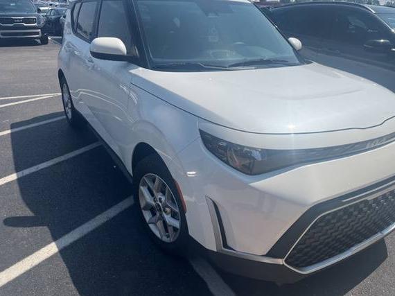KIA SOUL 2024 KNDJ23AU9R7225832 image