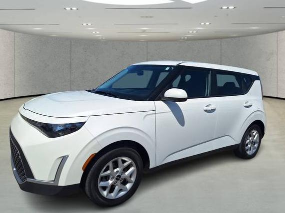 KIA SOUL 2024 KNDJ23AU3R7237250 image