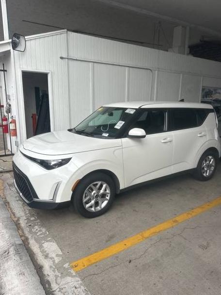 KIA SOUL 2024 KNDJ23AUXR7920854 image