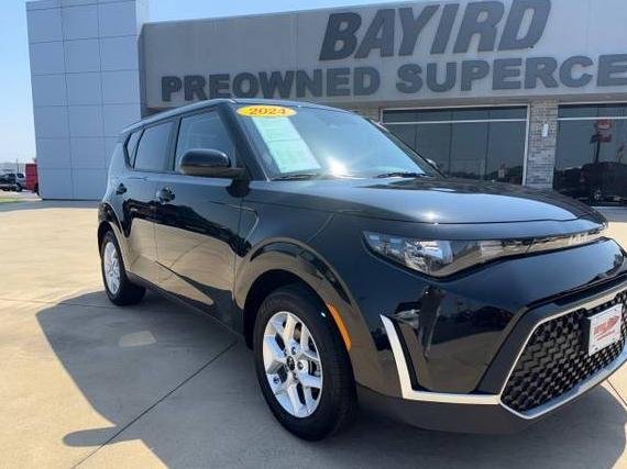 KIA SOUL 2024 KNDJ23AU8R7238930 image