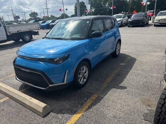 KIA SOUL 2024 KNDJ23AU0R7218879 image