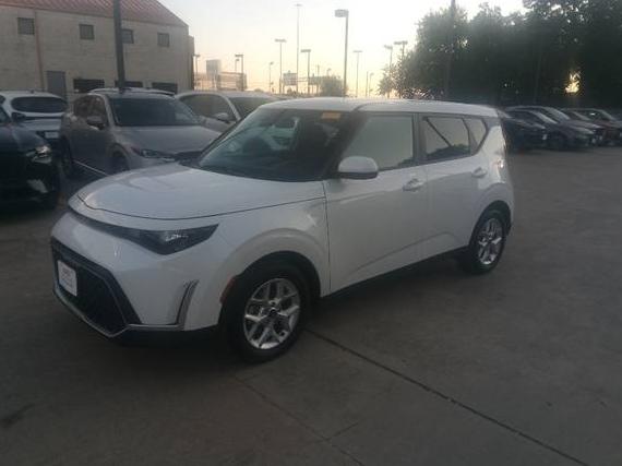 KIA SOUL 2024 KNDJ23AU8R7236269 image