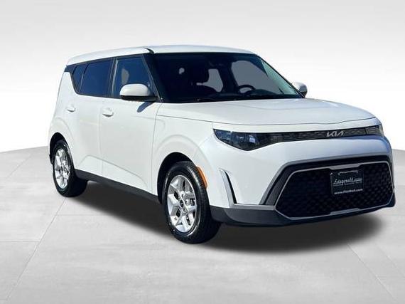 KIA SOUL 2024 KNDJ23AU2R7233285 image KIA SOUL 2024 KNDJ23AU2R7233285 image