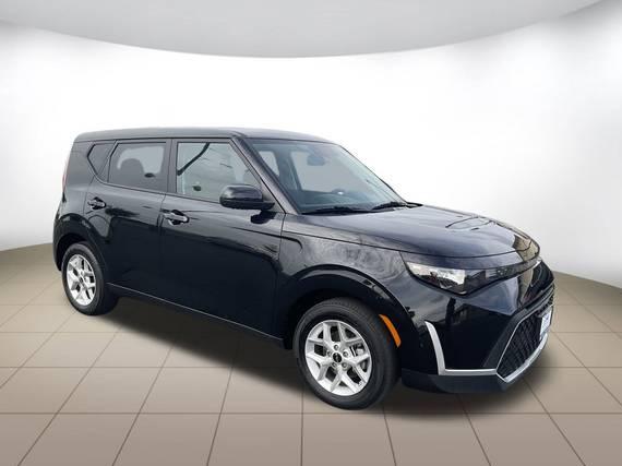 KIA SOUL 2024 KNDJ23AU5R7239386 image KIA SOUL 2024 KNDJ23AU5R7239386 image