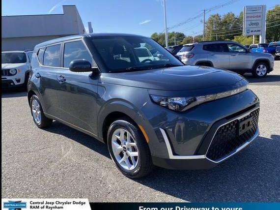 KIA SOUL 2024 KNDJ23AU0R7241756 image