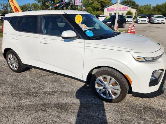 KIA SOUL 2020 KNDJ23AU9L7083960 image KIA SOUL 2020 KNDJ23AU9L7083960 image