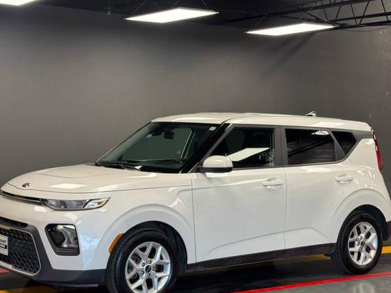 KIA SOUL 2020 KNDJ23AU9L7721883 image KIA SOUL 2020 KNDJ23AU9L7721883 image