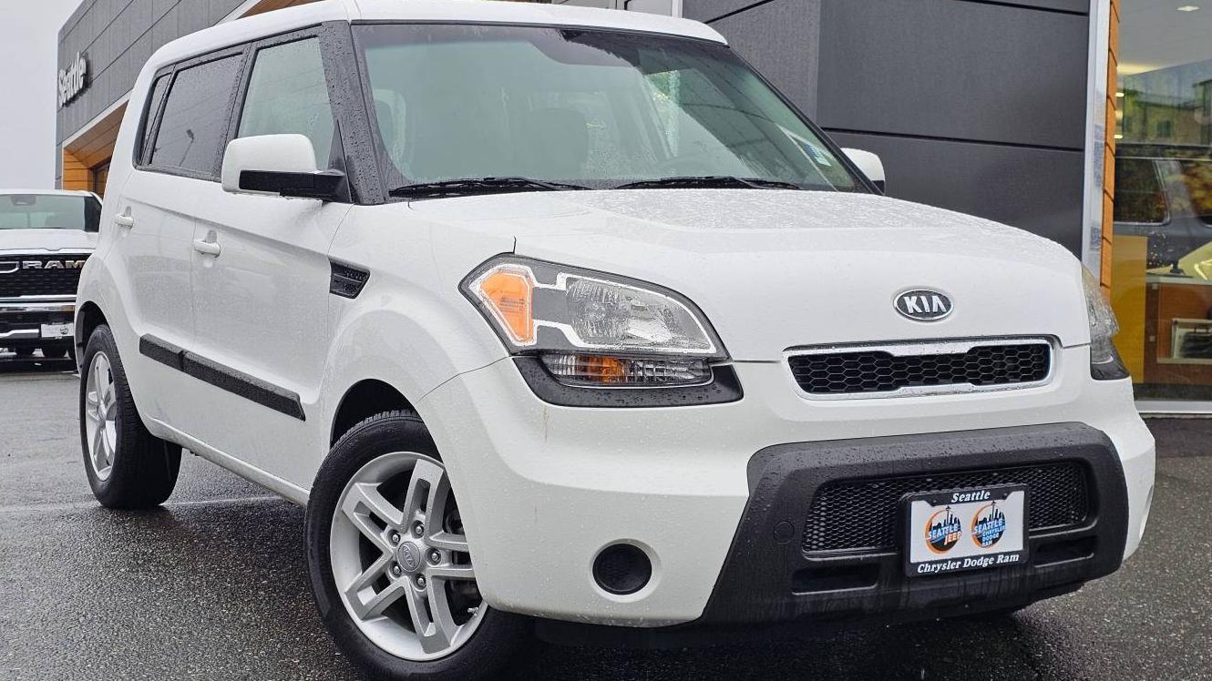 KIA SOUL 2011 KNDJT2A2XB7706717 image