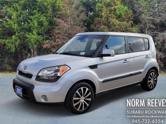 KIA SOUL 2011 KNDJT2A25B7705927 image