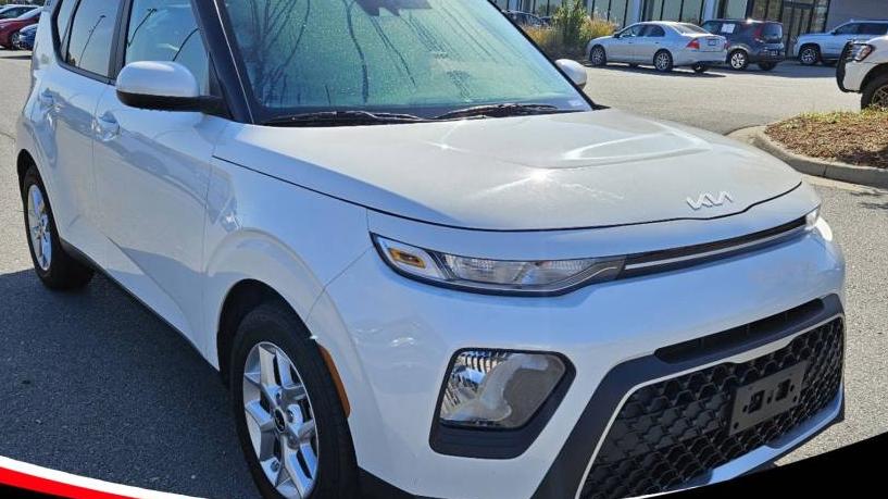 KIA SOUL 2022 KNDJ23AU4N7833378 image