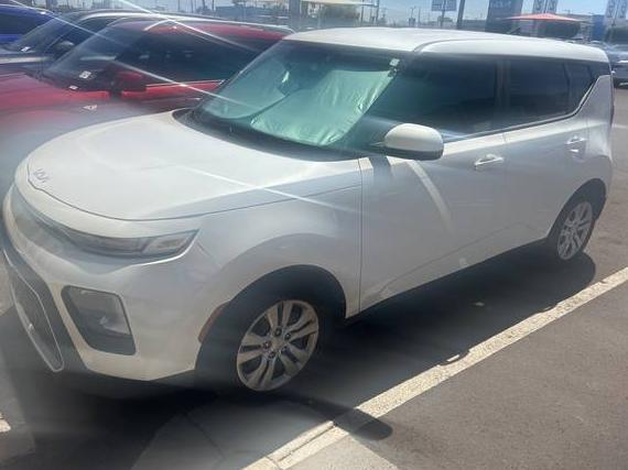 KIA SOUL 2022 KNDJ23AU2N7801271 image