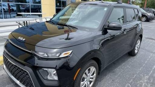 KIA SOUL 2022 KNDJ23AU4N7158017 image