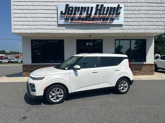 KIA SOUL 2022 KNDJ23AU2N7165841 image