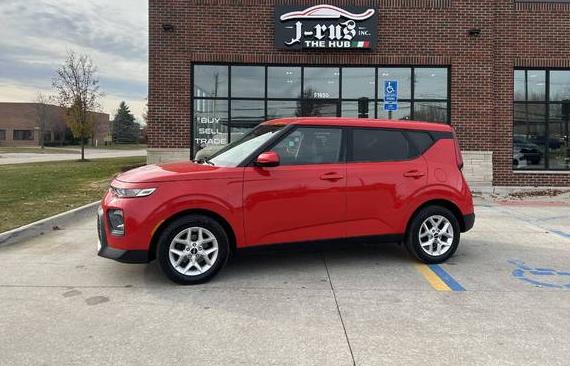 KIA SOUL 2022 KNDJ23AU5N7169513 image