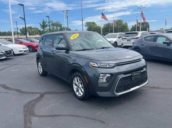 KIA SOUL 2022 KNDJ23AU3N7805829 image