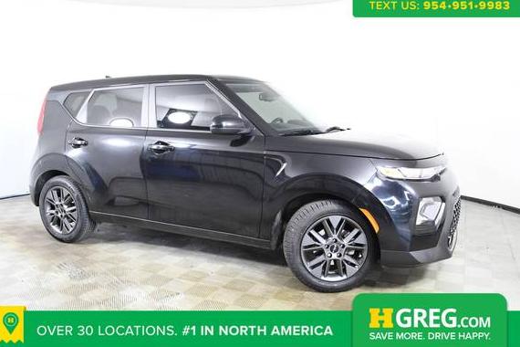 KIA SOUL 2022 KNDJ33AU9N7797572 image