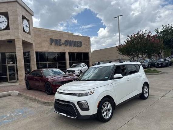 KIA SOUL 2022 KNDJ23AU4N7830643 image