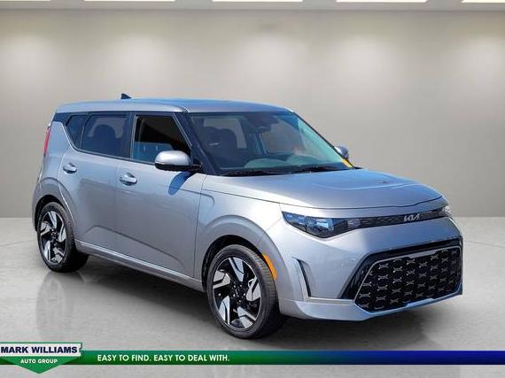 KIA SOUL 2025 KNDJ53AU1S7926717 image