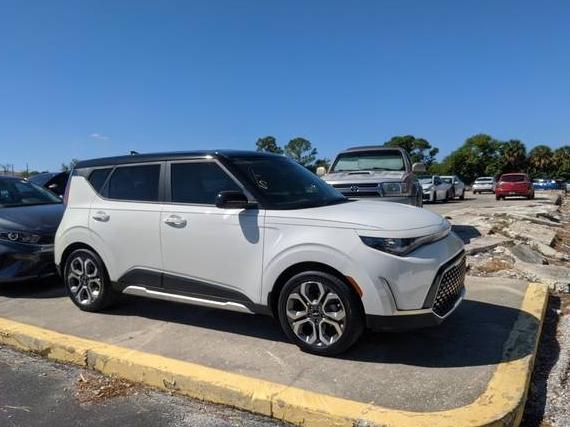 KIA SOUL 2025 KNDJ33AU1S7259024 image