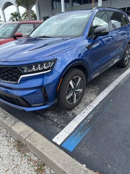 KIA SORENTO 2023 5XYRL4LC8PG177914 image