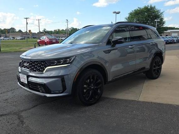KIA SORENTO 2023 5XYRKDLF7PG200287 image