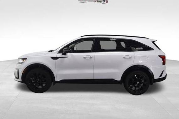 KIA SORENTO 2023 5XYRHDLF3PG187665 image