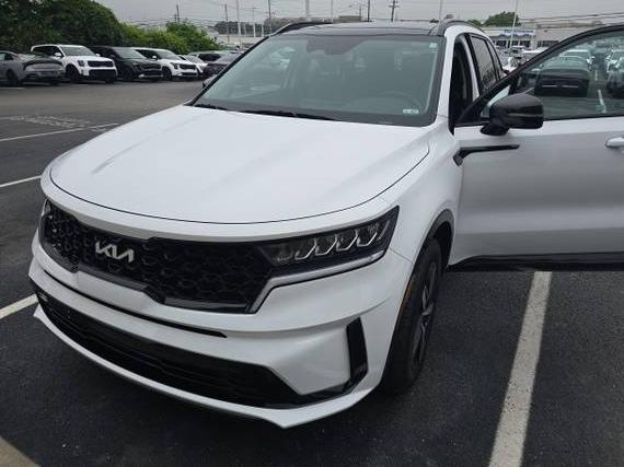 KIA SORENTO 2023 5XYRL4LC9PG173886 image