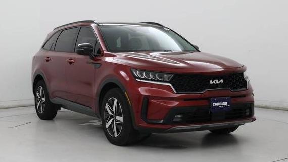 KIA SORENTO 2023 5XYRH4LF1PG180424 image