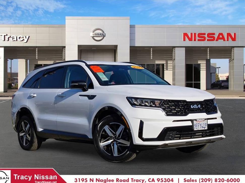 KIA SORENTO 2023 5XYRL4LC2PG179335 image