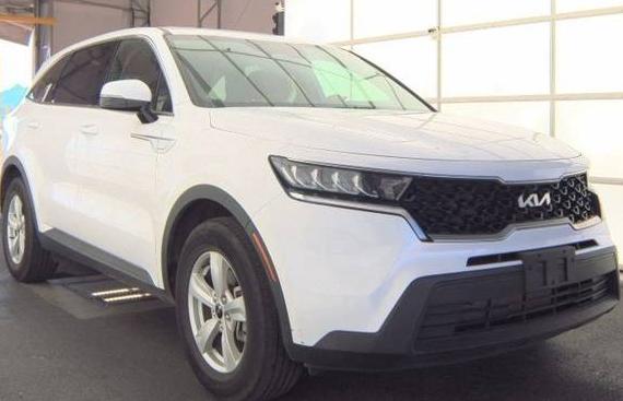KIA SORENTO 2023 5XYRG4LC8PG196600 image