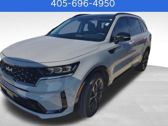 KIA SORENTO 2023 5XYRK4LF8PG185105 image