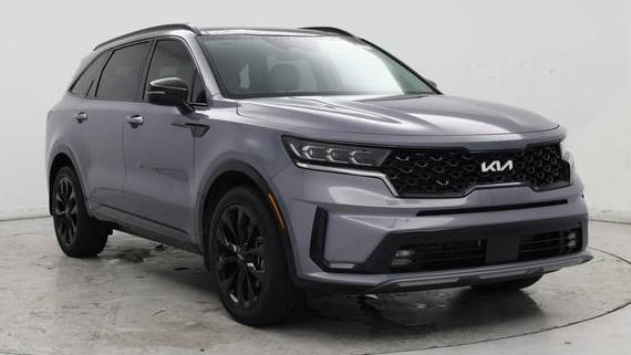 KIA SORENTO 2023 5XYRK4LF8PG251748 image