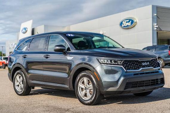 KIA SORENTO 2023 5XYRG4LC6PG234602 image