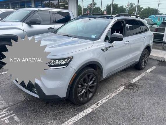 KIA SORENTO 2023 5XYRHDLF5PG211657 image