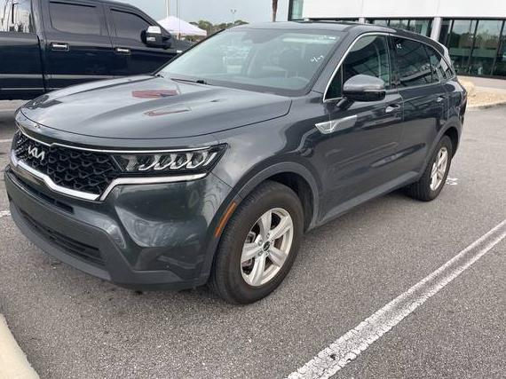 KIA SORENTO 2023 5XYRG4LC0PG195201 image