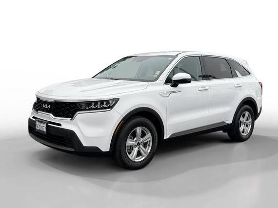 KIA SORENTO 2023 5XYRG4LC5PG186610 image