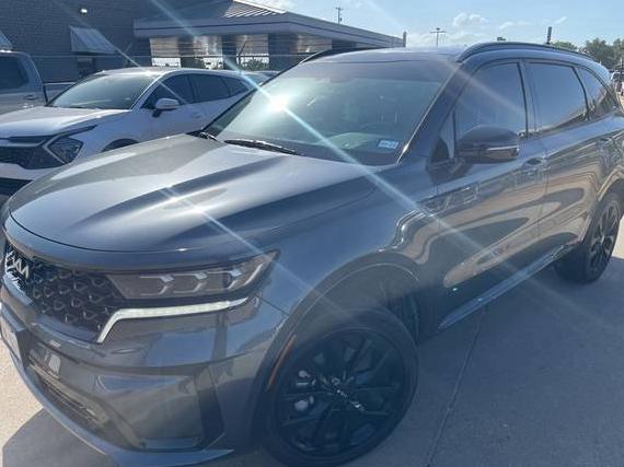KIA SORENTO 2023 5XYRKDLF6PG220725 image