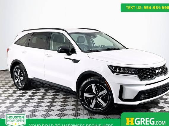 KIA SORENTO 2023 5XYRH4LF1PG201790 image