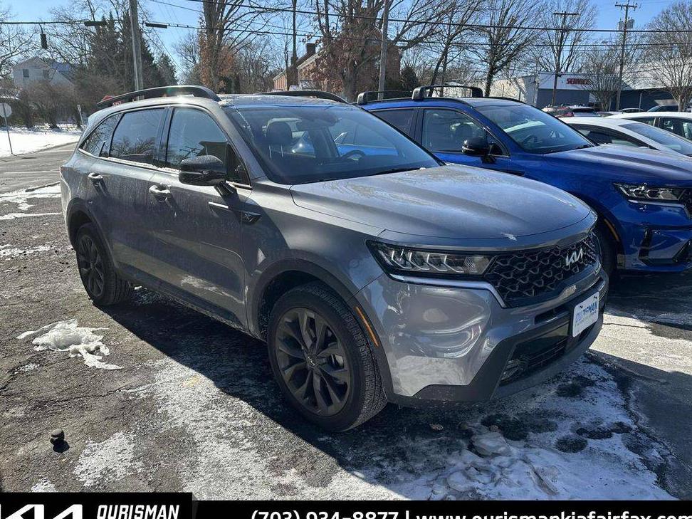 KIA SORENTO 2023 5XYRHDLF2PG229338 image