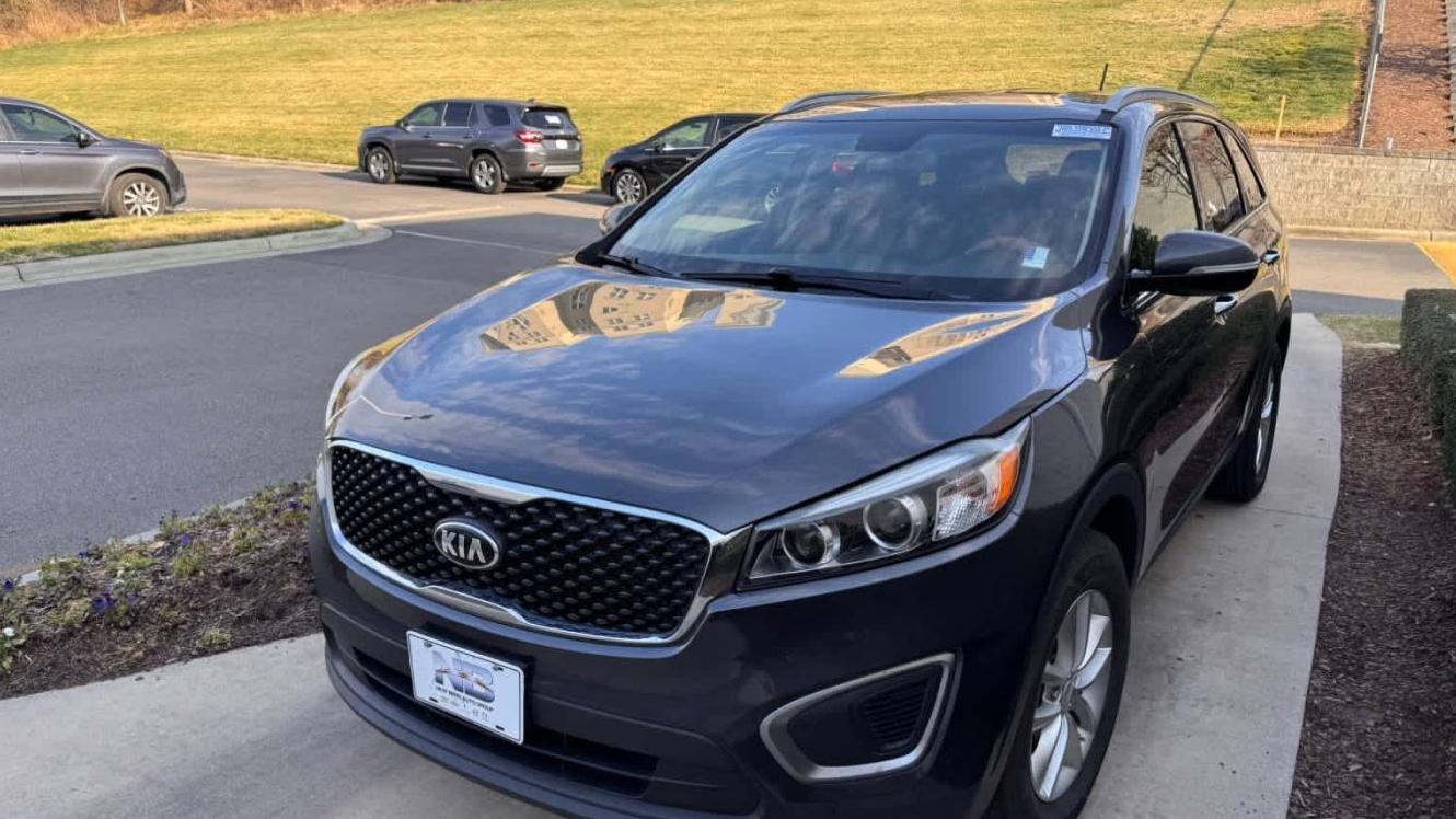 KIA SORENTO 2016 5XYPG4A35GG155724 image