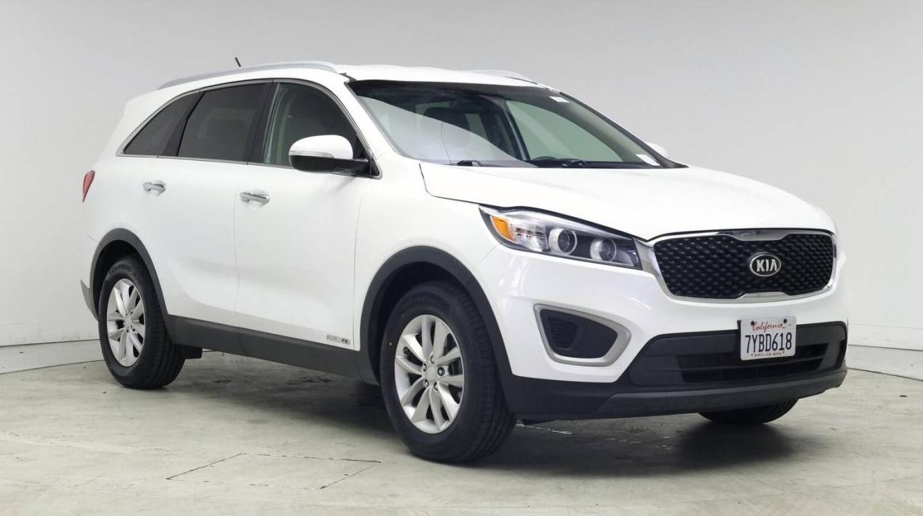 KIA SORENTO 2016 5XYPGDA5XGG136782 image