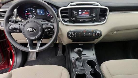 KIA SORENTO 2016 5XYPG4A35GG039455 image
