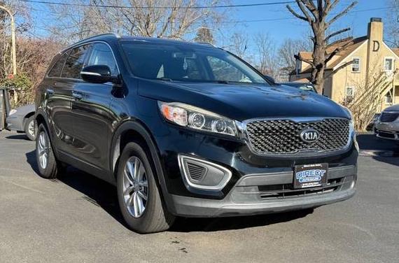 KIA SORENTO 2016 5XYPG4A30GG122131 image KIA SORENTO 2016 5XYPG4A30GG122131 image
