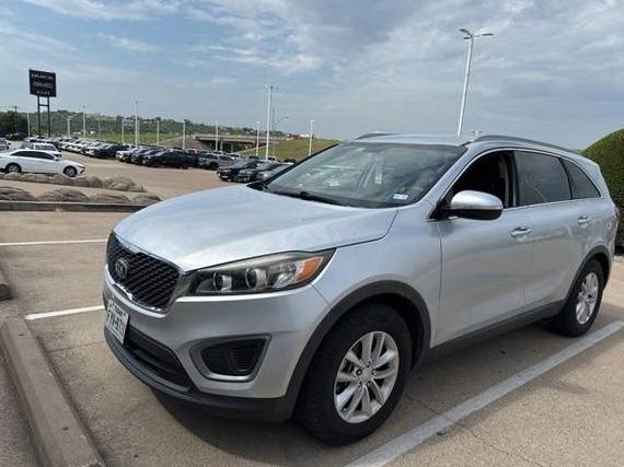 KIA SORENTO 2016 5XYPG4A56GG008913 image
