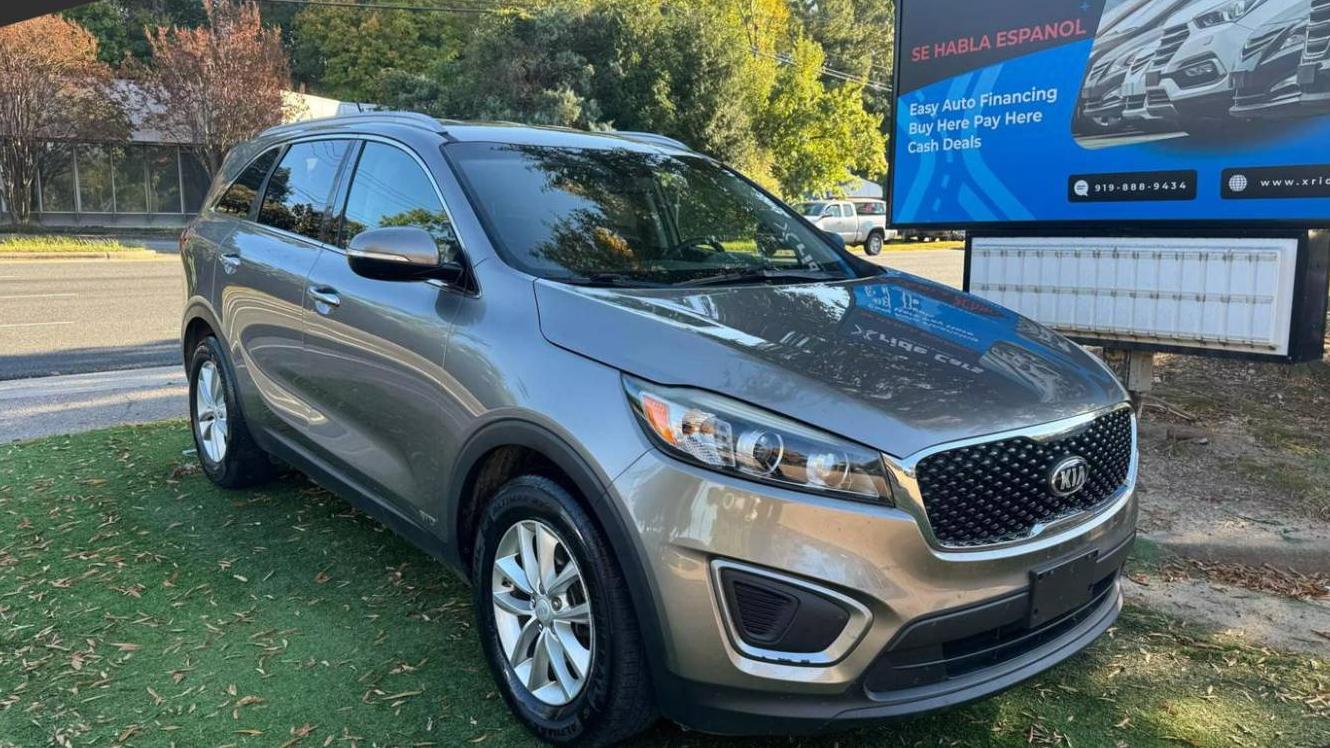 KIA SORENTO 2016 5XYPGDA38GG111538 image