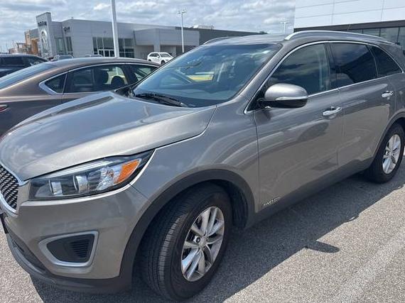 KIA SORENTO 2016 5XYPGDA55GG132140 image