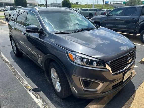 KIA SORENTO 2016 5XYPGDA39GG148419 image